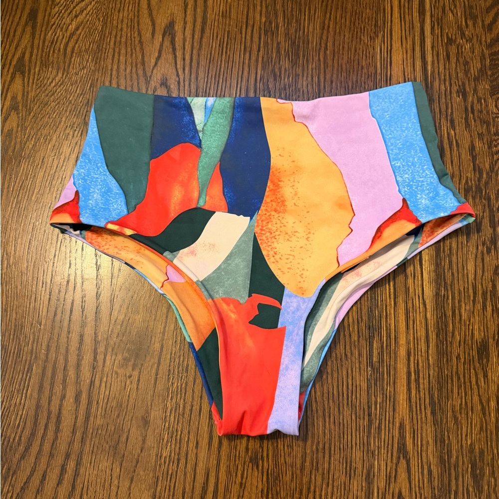 Colorful two piece - Picture 4 of 5